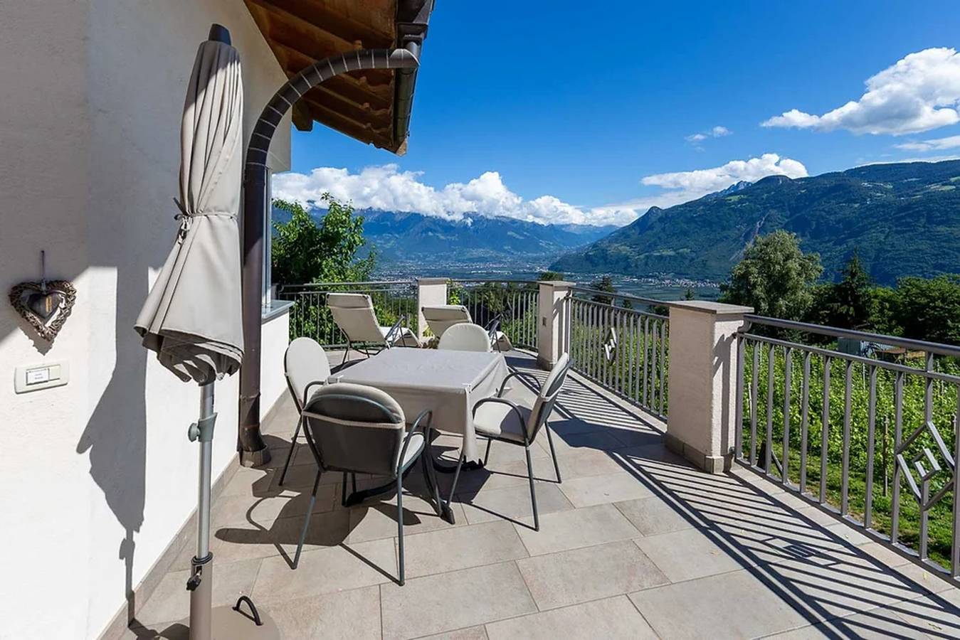 Ganze Wohnung, Ferienwohnung 'Wald' mit Bergblick, Gemeinschaftspool und Wlan in Tisens, Nonsberggruppe