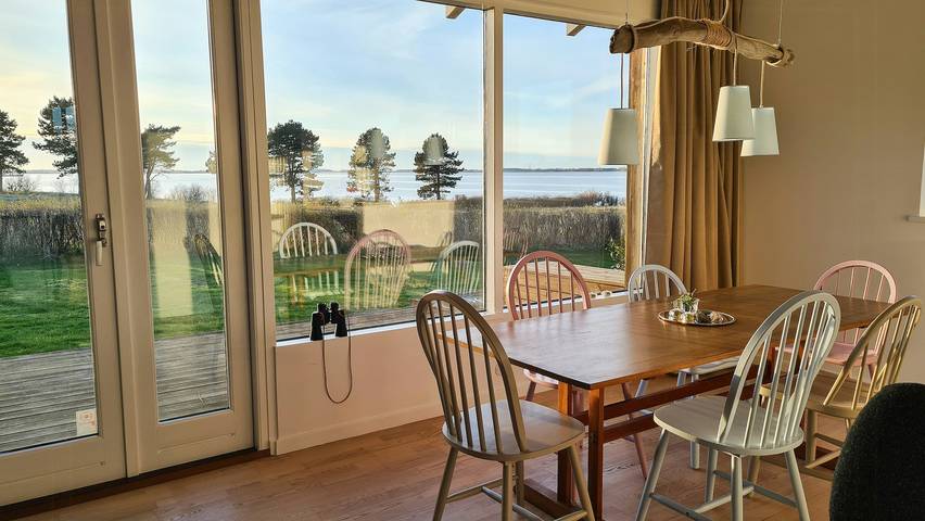 Ferienhaus für 5 Personen, mit Terrasse und Garten in Stubbekøbing