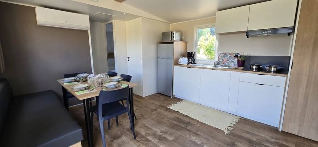 Mobil home pour 6 personnes à Saint-Laurent-du-Verdon - 4