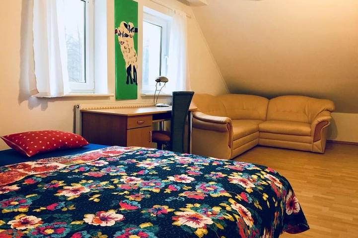 Ferienhaus Jagoda, umzäuntes Grundstück für Familie und Hund nah am Wasser in Nowe Warpno, Stettiner Haff