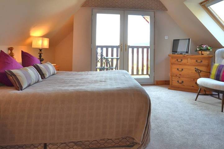 Holiday rental for 4 people, with balcony and garden on Isle of Arran
