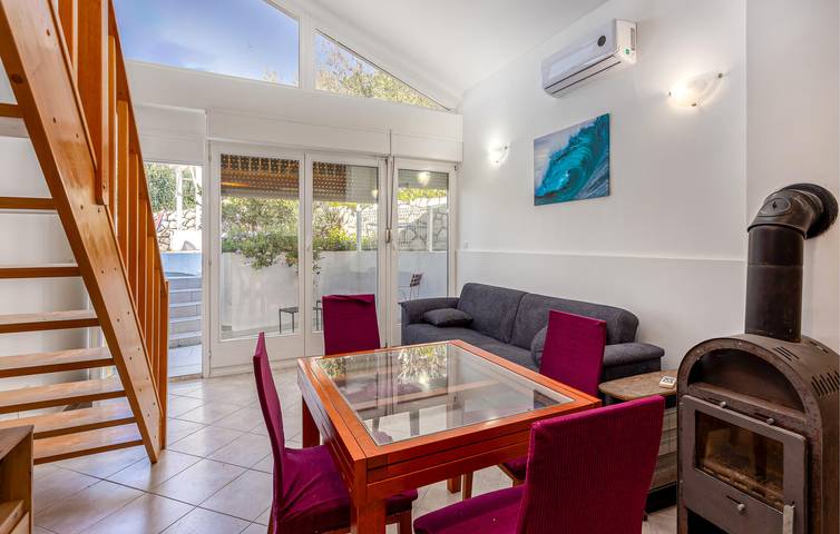 Ferienwohnung für 4 Personen, mit Terrasse, mit Haustier in Banjol - 4