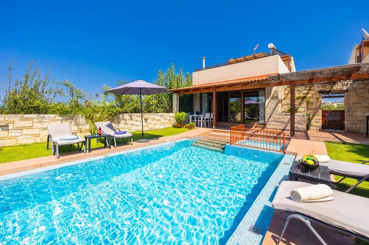 Villa pour 4 personnes, avec bassin pour enfant ainsi que jardin et terrasse - 1