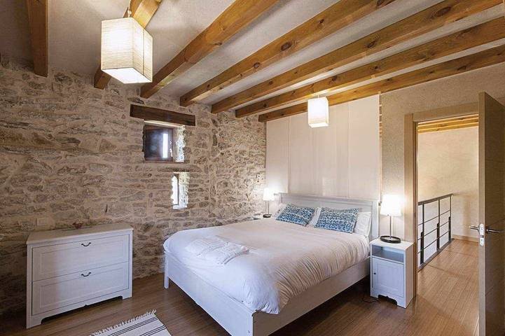 Casa Palacio de Mave for 4 people in Mave, Aguilar de Campoo