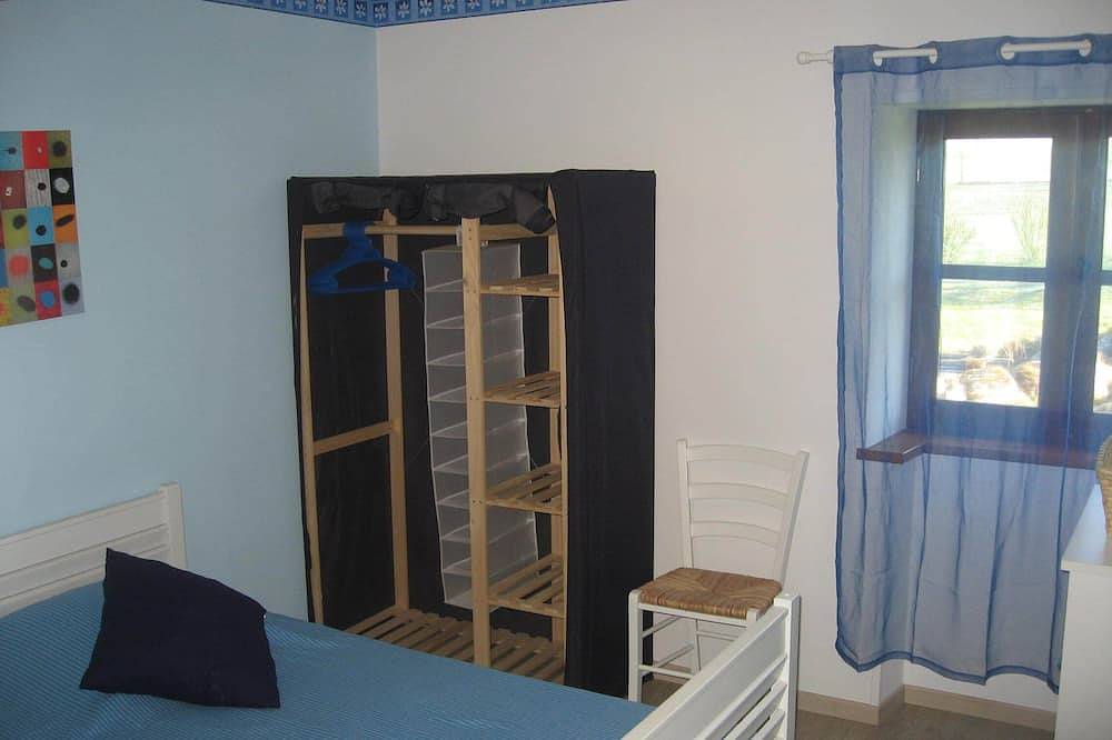 Joli gîte 5 Places Avec Piscine à Plieux (Gers, Gascogne) in Plieux, Gers