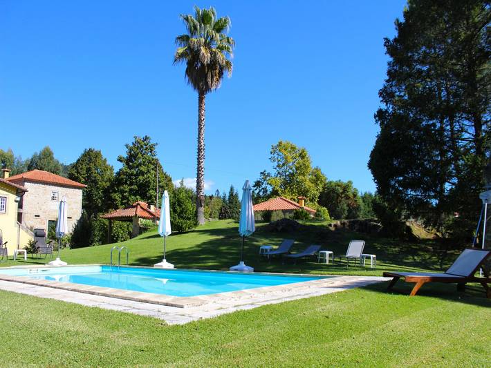 Gîte pour 4 personnes, avec Jardin et Piscine dans Moreira do Lima
