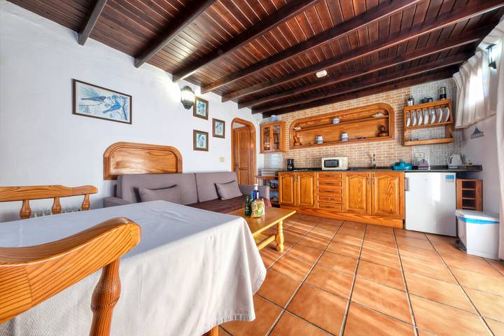 Casa de vacaciones para 2 personas, con Terraza además de Jardín y Piscina en Lanzarote - 2