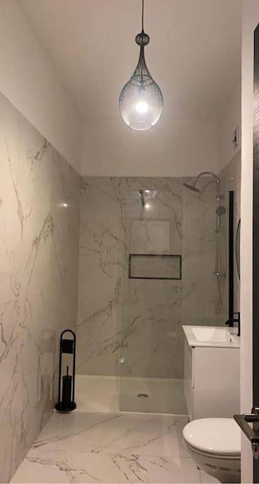 Gîte pour 2 personnes, avec terrasse à Talasani - 2