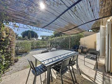 Gîte pour 4 personnes, avec jardin dans Pramousquier