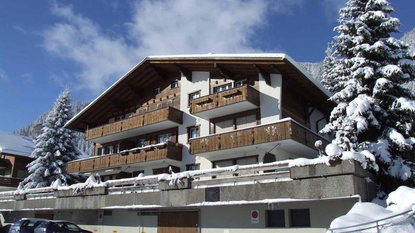 Hütte für 2 Personen, mit Terrasse in Adelboden