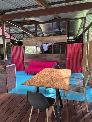 Location de vacances pour 5 personnes, avec jardin et vue, animaux acceptés à Roura