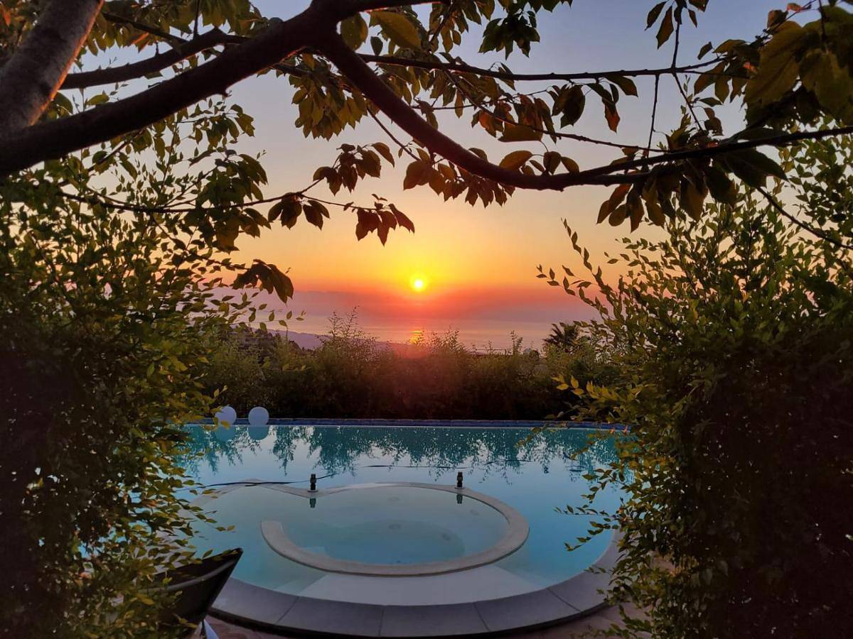 Etna Sunshine Rent Rooms in Sant'Alfio, Sant'Alfio (comune)