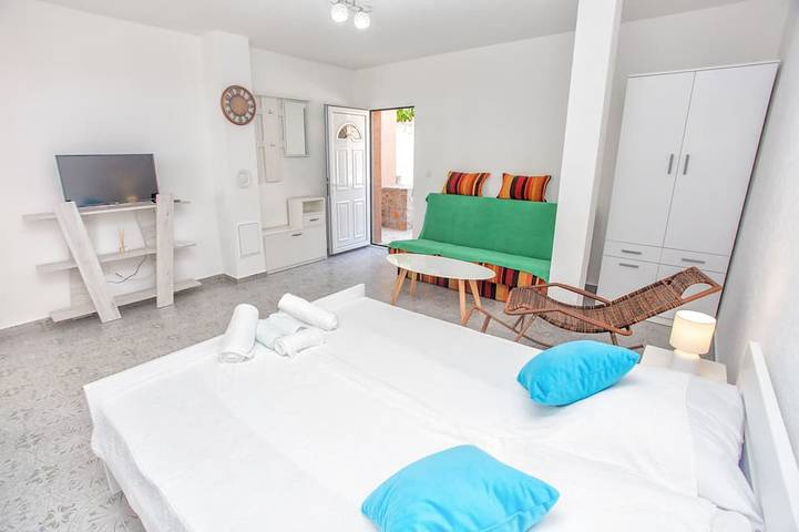 Bungalow für 4 Personen, mit Garten und Balkon in Montenegro - 3