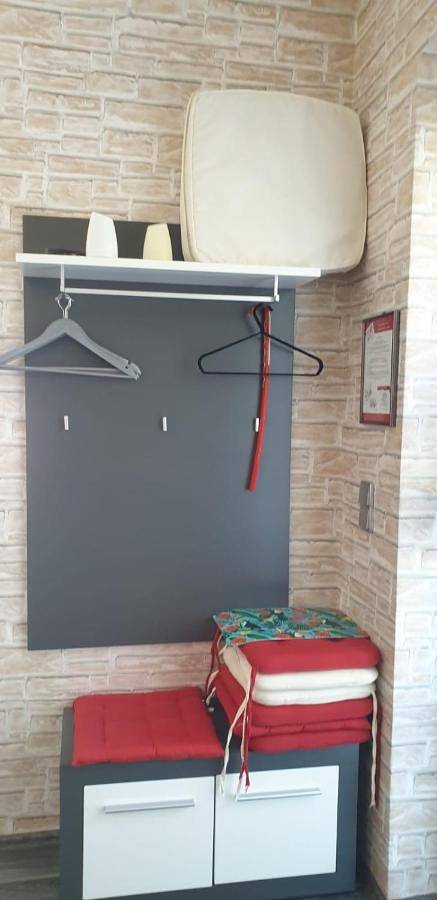 Ganze Wohnung, Two-Bedroom Apartment in Marzahn - Hellersdorf, Berlin