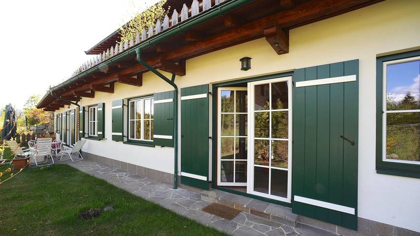 Ferienwohnung für 5 Personen, mit Sauna und Garten, mit Haustier