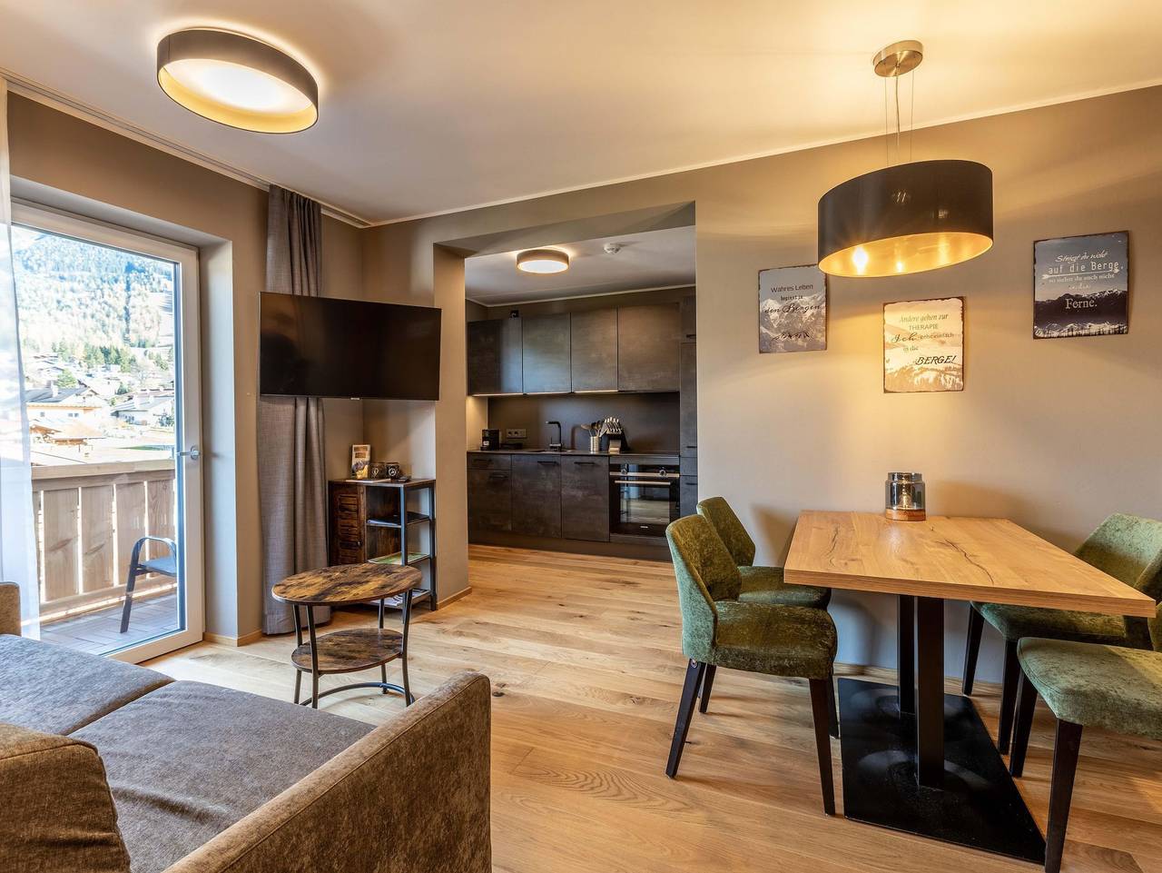 Ganze Ferienwohnung, Zugspitz Residence Top 8 - Economy Apartment in Ehrwald, Ammergauer Alpen (Österreich)