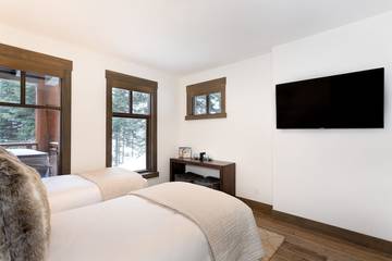 Chalet for 10 Guests in Whistler, Whistler Blackcomb, Picture 3