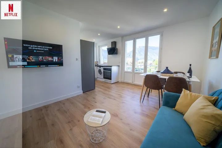 Holiday apartment for 6 people, with balcony and view - 1