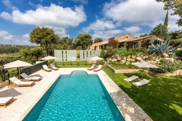 Chambre d’hôte pour 2 personnes, avec jardin et piscine ainsi que jacuzzi et sauna à Flayosc