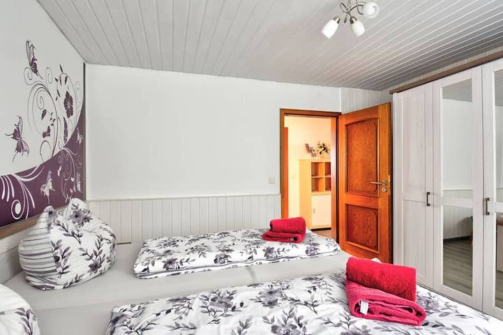 Ferienhaus für 10 Personen, mit Sauna und Balkon in Schieder-Schwalenberg - 2