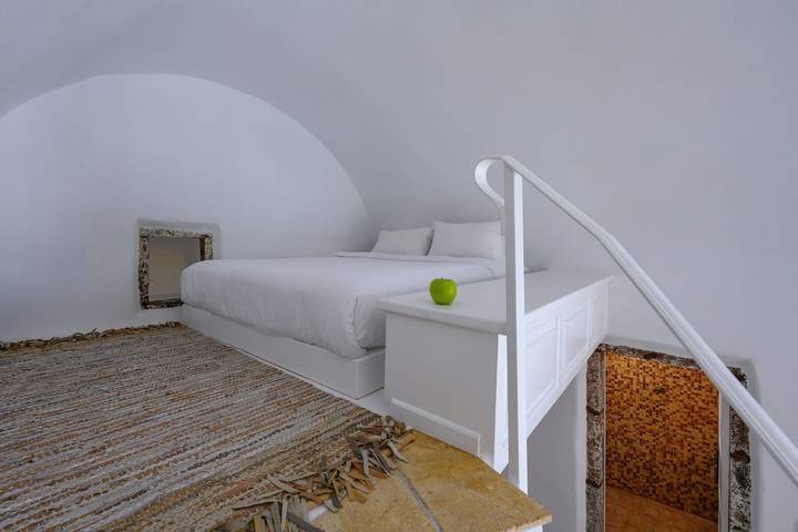 Location de vacances pour 5 personnes, avec vue sur l’océan et terrasse à Oia - 4