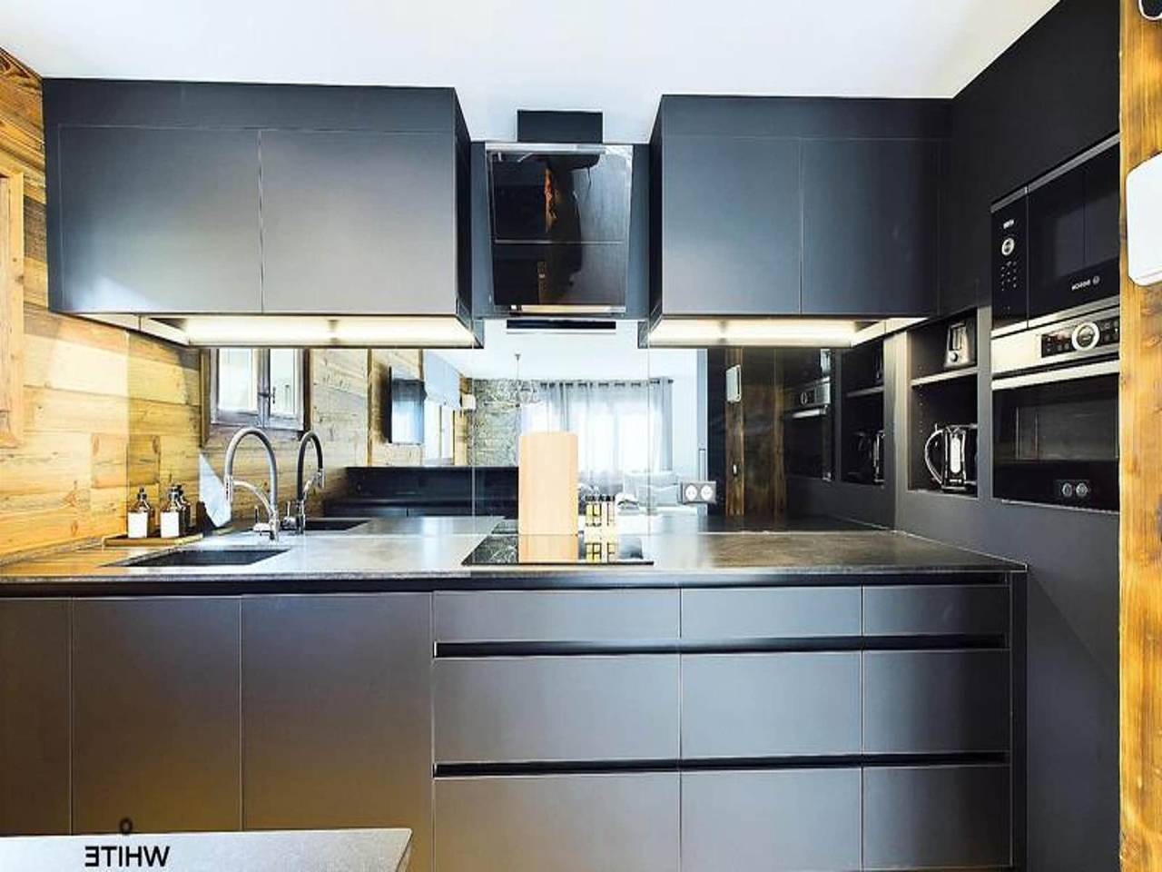 Entire apartment, Residence Les Mûres District in Courchevel 1650 (Moriond), Saint-Bon-Tarentaise