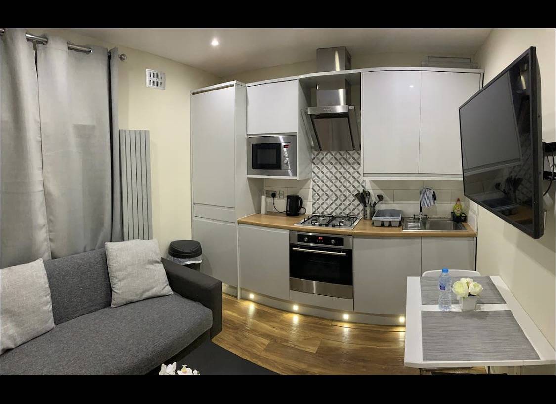 Entire vacation apartment, Charming 2-Bed Apartment in Greenwich, London