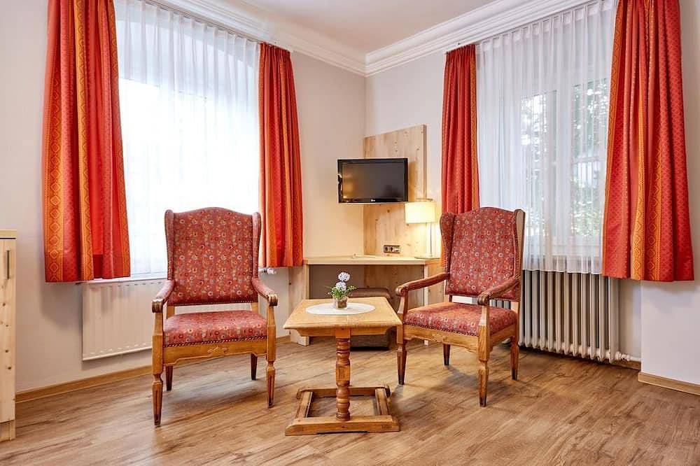 Double room Superior - Carola Glas Gmbh in Oberammergau, Bavarian Alps