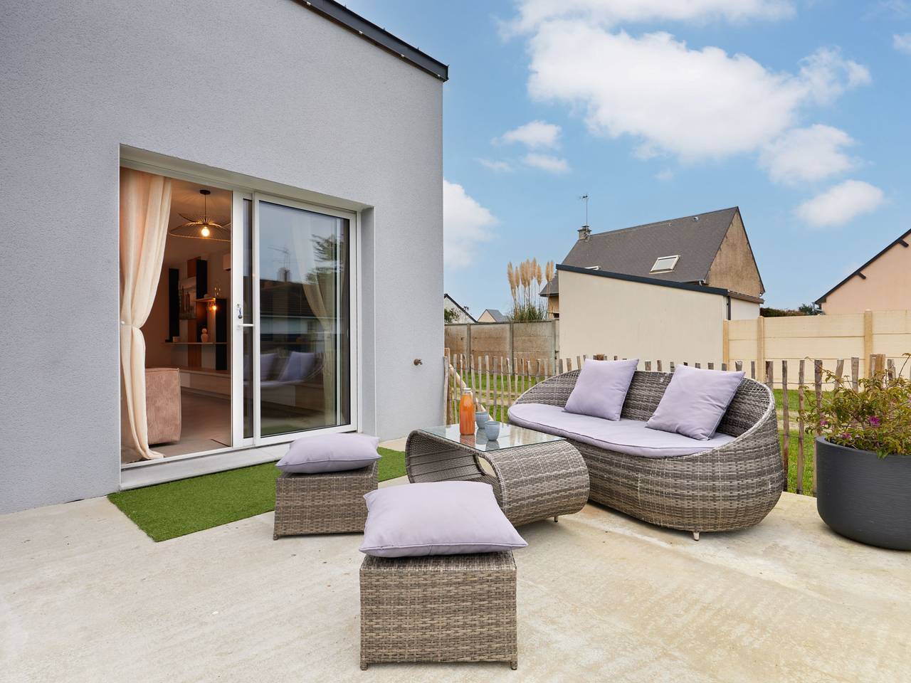 Saro in Saint-Jean-de-la-Rivière, Côte de la Déroute