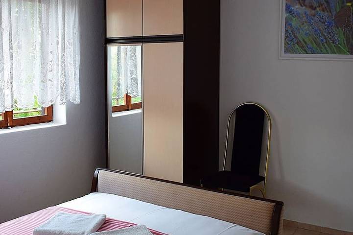 Ganze Wohnung, 2-Zimmer-Ferienwohnung am Strand Loviste, Peljesac in Dubrovnik-Neretva