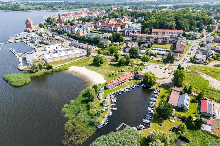 Ferienhaus für 6 Personen, mit Balkon und Ausblick sowie Seeblick in Kamień Pomorski