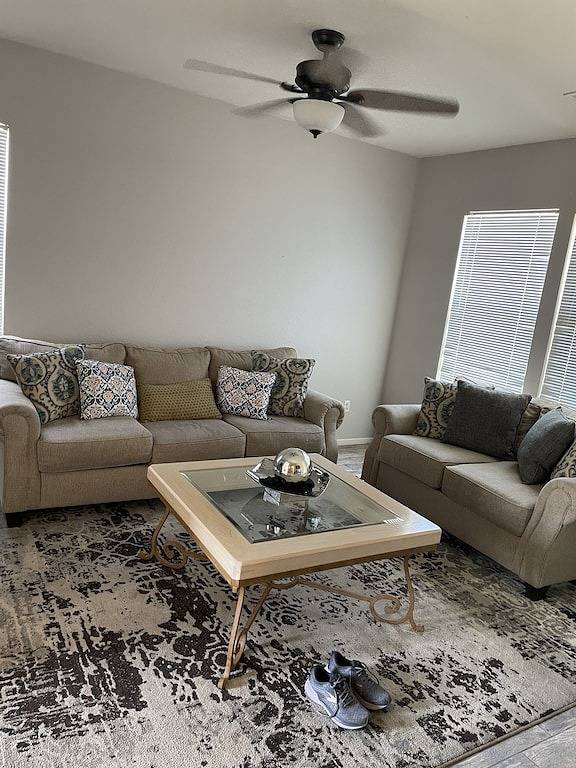 Nice, & cool 4- bedroom home to enjoy a stay and relax in. in Coachella, Coachella Valley