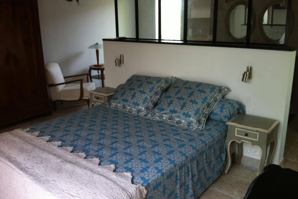 Los Muertos Finan En La Camarga; Cabaña de lujo. in Gallician, Vauvert