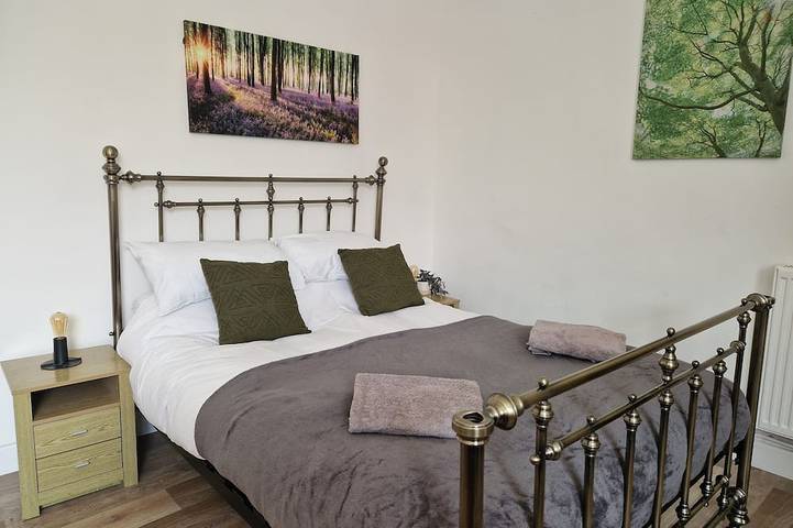 Holiday rental for 2 people, with pets in Exeter
