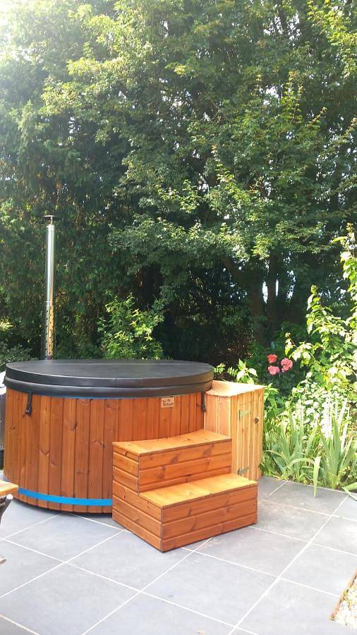 Location de vacances pour 4 personnes, avec jardin et jacuzzi, adapté aux familles à Saint-Christophe-sur-Condé - 2