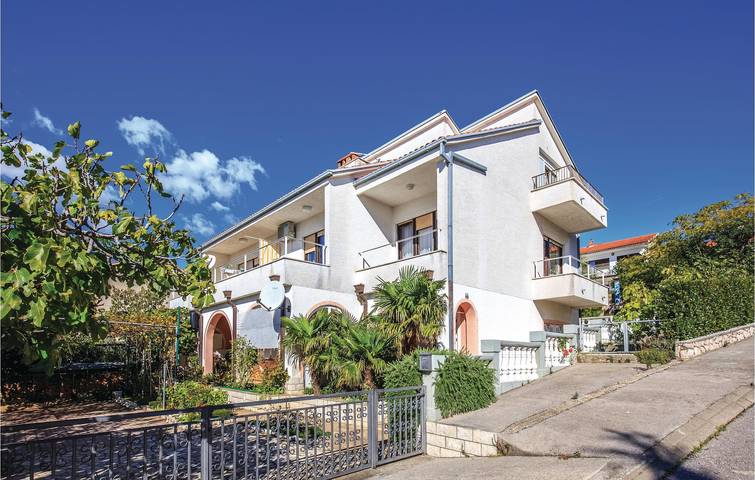 Ferienwohnung für 2 Personen, mit Terrasse in Novi Vinodolski - 2