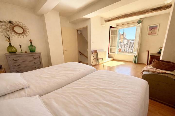 Gîte pour 3 personnes à Peyruis - 2