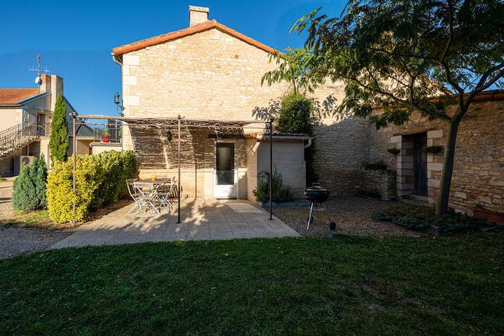 Gîte pour 6 personnes, avec Terrasse et Jardin à Vienne (France) - 3