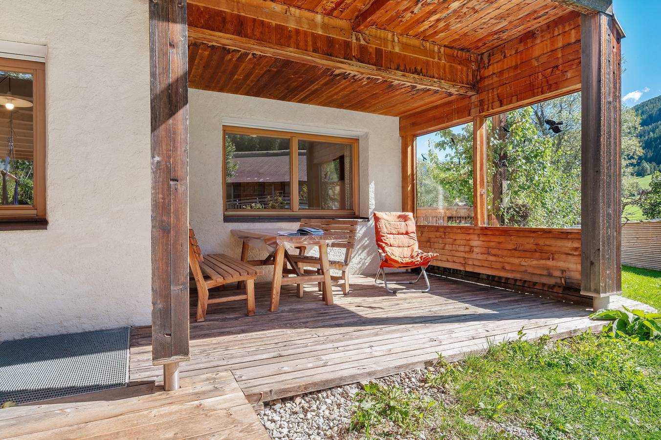 Ganze Wohnung, Ferienwohnung 'Naturidyll Mitterbach Apt Lignum' mit Bergblick, privater Terrasse und Wi-Fi in Weissenbach (Ahrntal), Ahrntal