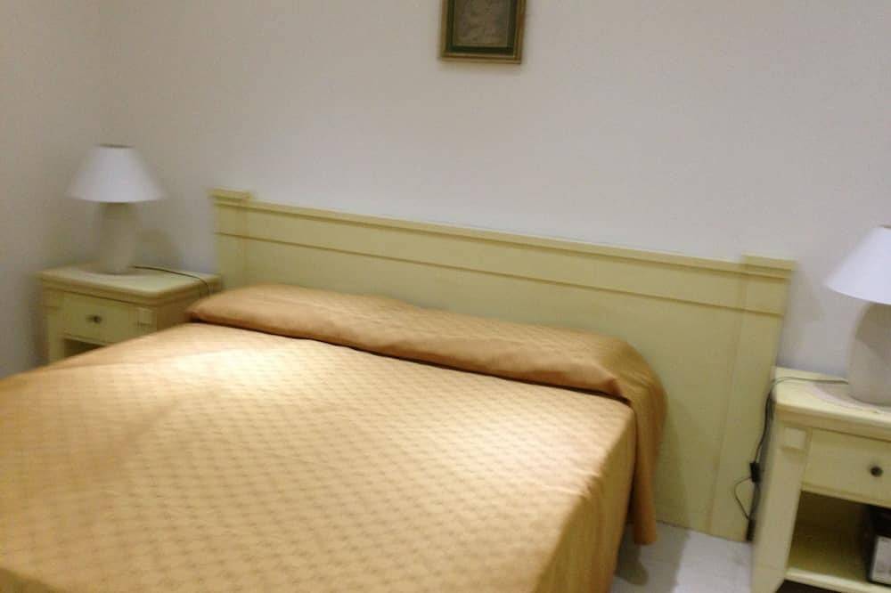 Entire apartment, Torregrande free since Aug. 15 in Torregrande, Oristano