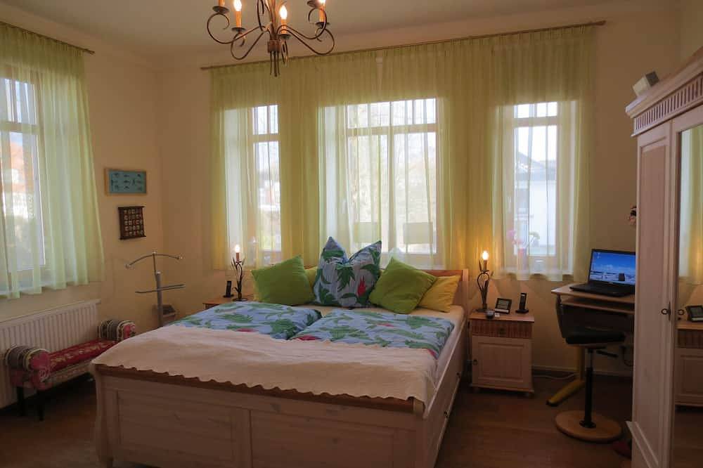 Ganze Wohnung, Ihre private Ferienwohnung auf 5-Sterne-Niveau im Ostseebad Nienhagen in Ostseebad Nienhagen, Nienhagen