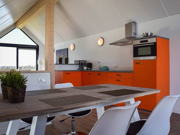 Ferienhaus für 4 Personen, mit Balkon/Terrasse und Terrasse sowie Sauna in Stavoren - 3