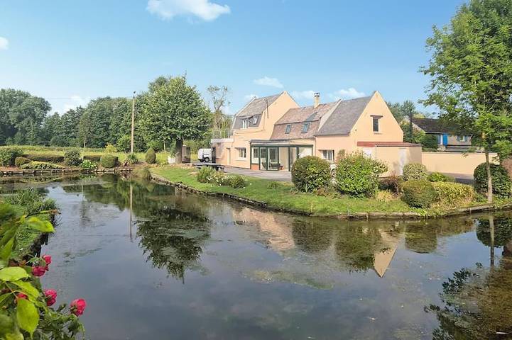 Location de vacances pour 12 personnes, avec terrasse dans Thun-Saint-Martin