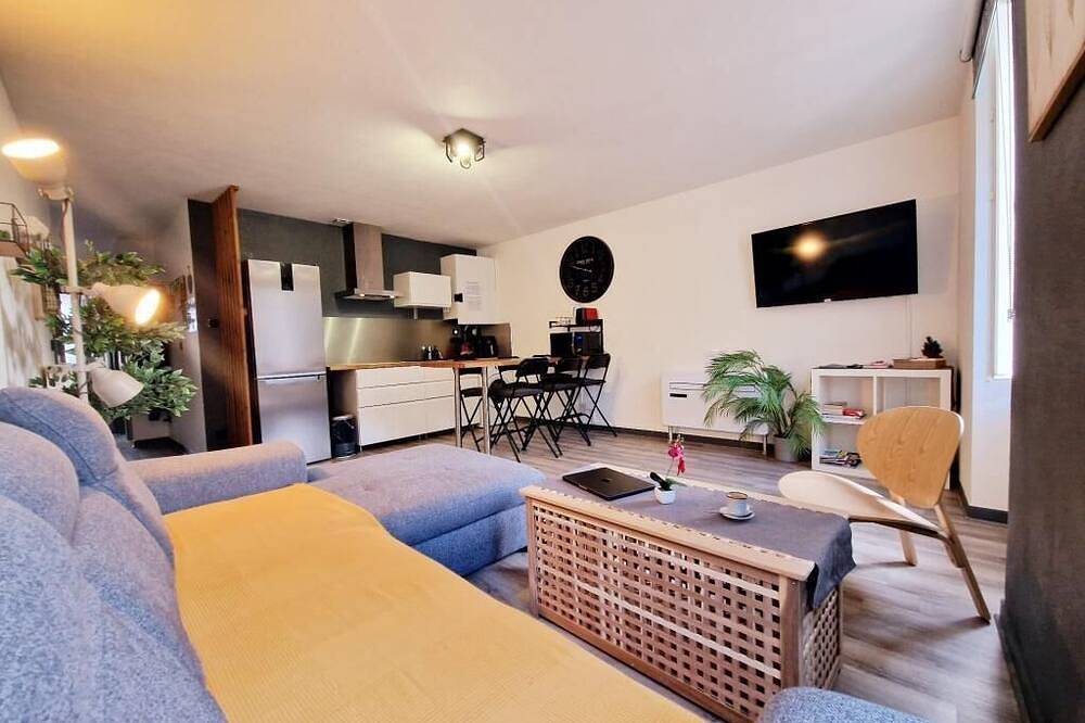 Le Drômardèchois *** Gîte meublé Ardèche / Ecolodgite in Tournon-sur-Rhône, Tournon-sur-Rhône region