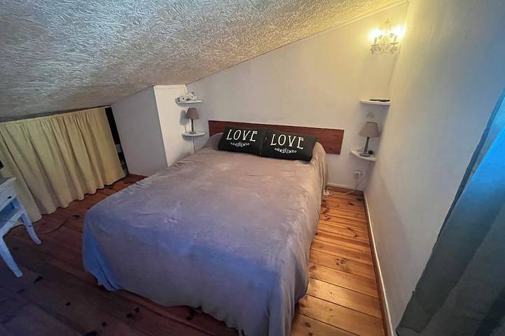Location de vacances pour 4 personnes, avec terrasse ainsi que piscine et jardin dans Port de Taverna - 2