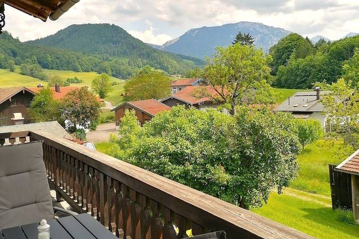 Hütte für 2 Personen, mit Balkon und Garten in Ruhpolding - 4