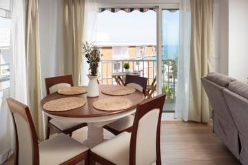 Holiday Rental for 4 People in Playa de Torre del Mar, Vélez-Málaga, Photo 4