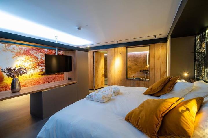 Chambre d’hôte pour 2 personnes, avec Terrasse et Jacuzzi ainsi que Jardin et Sauna à La Roche-en-Ardenne