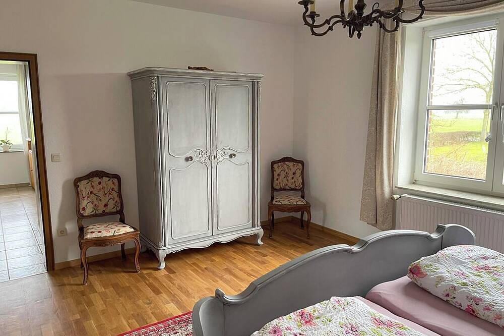 Ganze Wohnung, Ferienwohnung mit Terrasse in bäuerlich, ländlicher Umgebung am Niederrhein. in Kalkar, Niederrhein