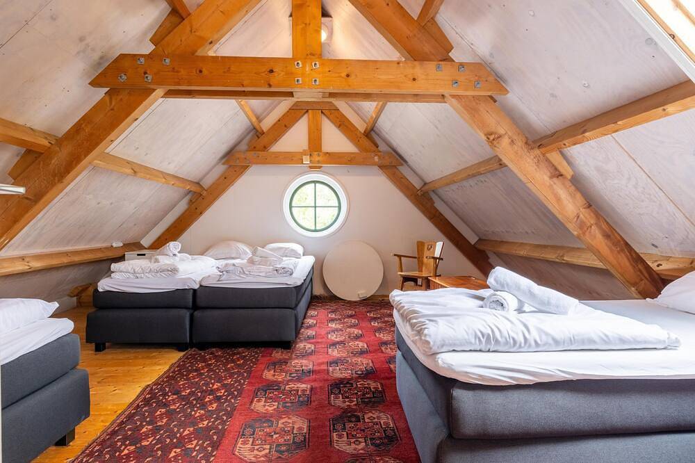 Haus am Wasser mit gemütlichem Außenkamin in Kaag, Groene Hart